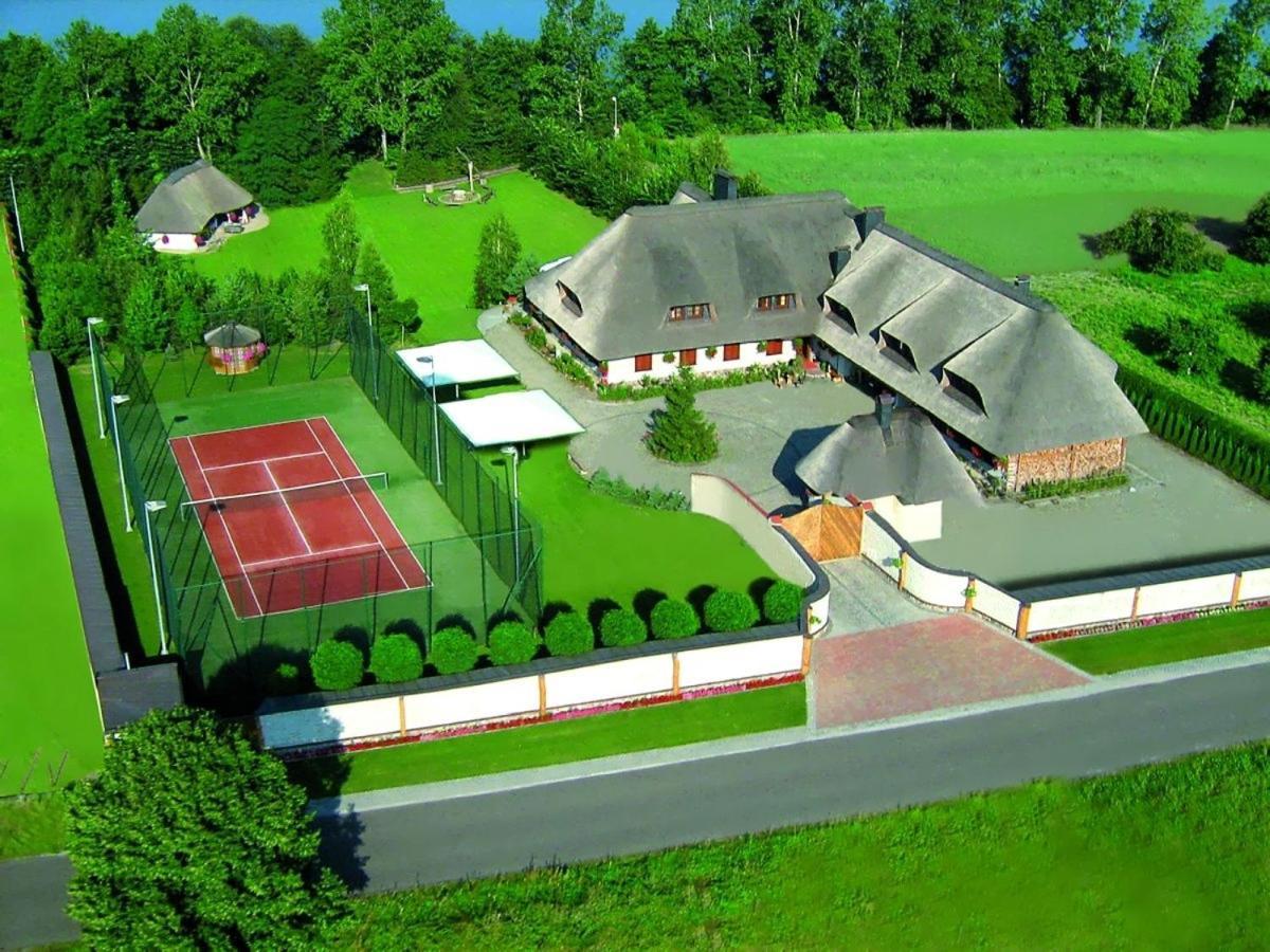 Dom Wypoczynkowy "Pod Strzecha" W Giewartowie Exterior foto